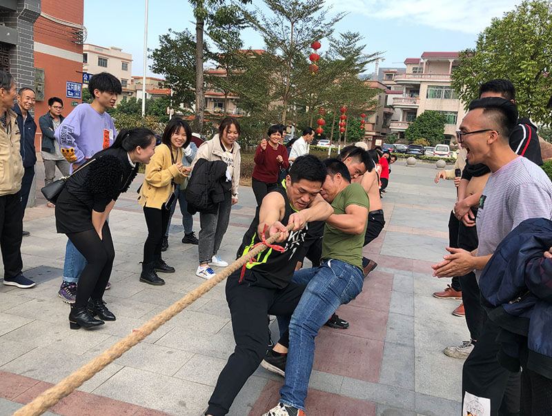 拔河(he)比(bi)賽